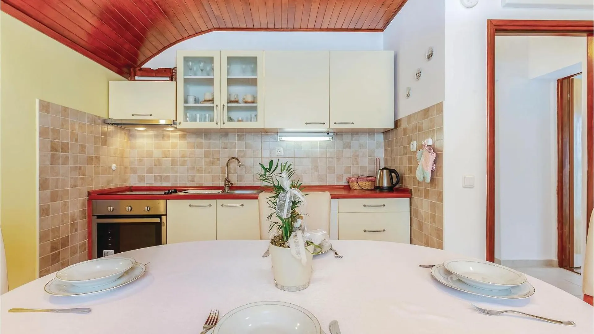 Gorgeous Apartment In Dramalj With Wifi