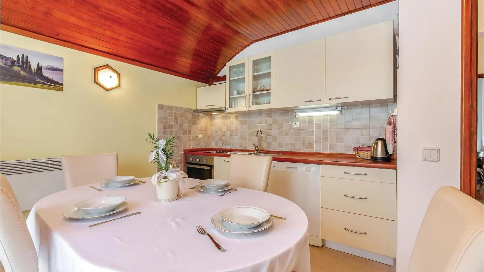 Gorgeous Apartment In Dramalj With Wifi