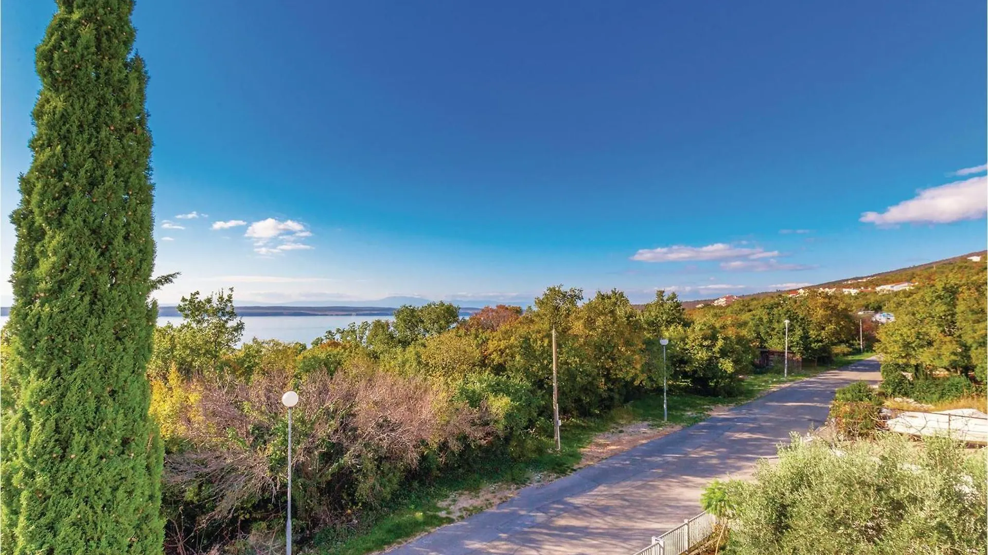 Gorgeous Apartment In Dramalj With Wifi