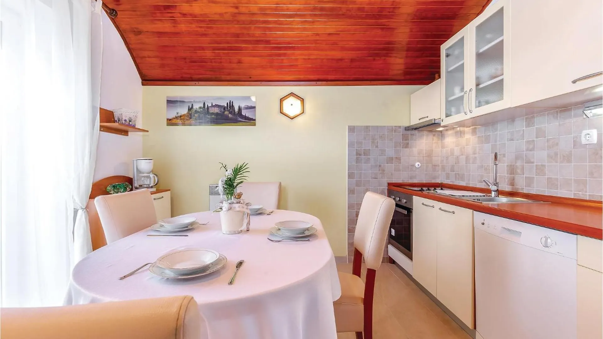 Gorgeous Apartment In Dramalj With Wifi
